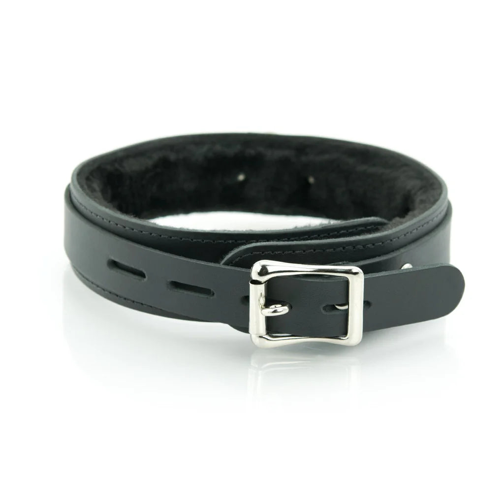 Collier d'Esclave avec Fourrure et Cadenas - XBliss