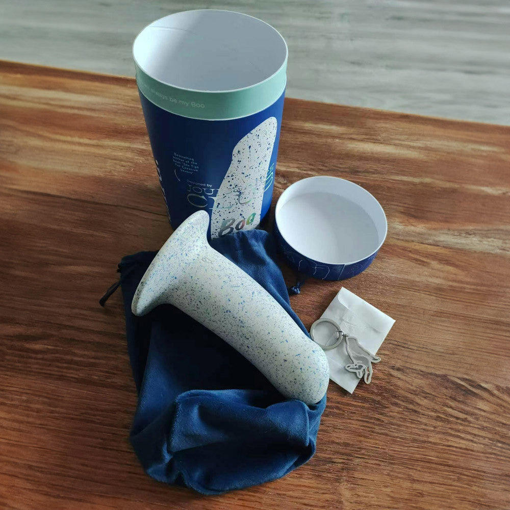 Boo thick silicone dildo - Bird x Pleasure Club