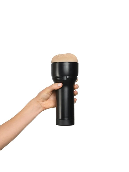 Britney Amber masturbateur - Kiiroo