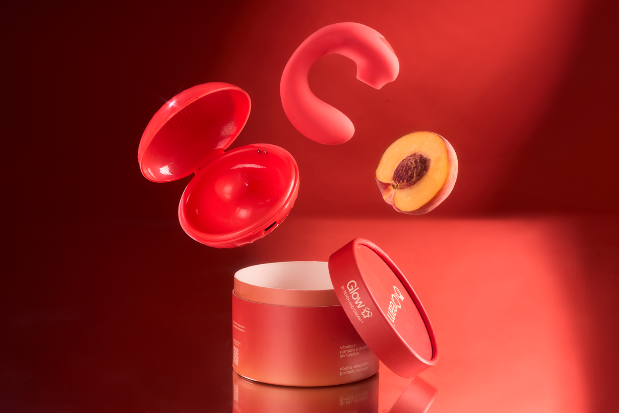 Glow dual-stimulation vibrator - Peach &amp; Cream