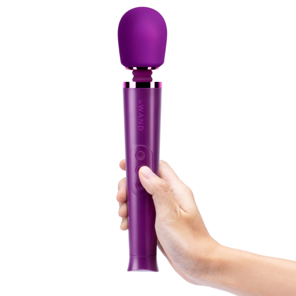 Wand Small rechargeable vibrator - Le Wand