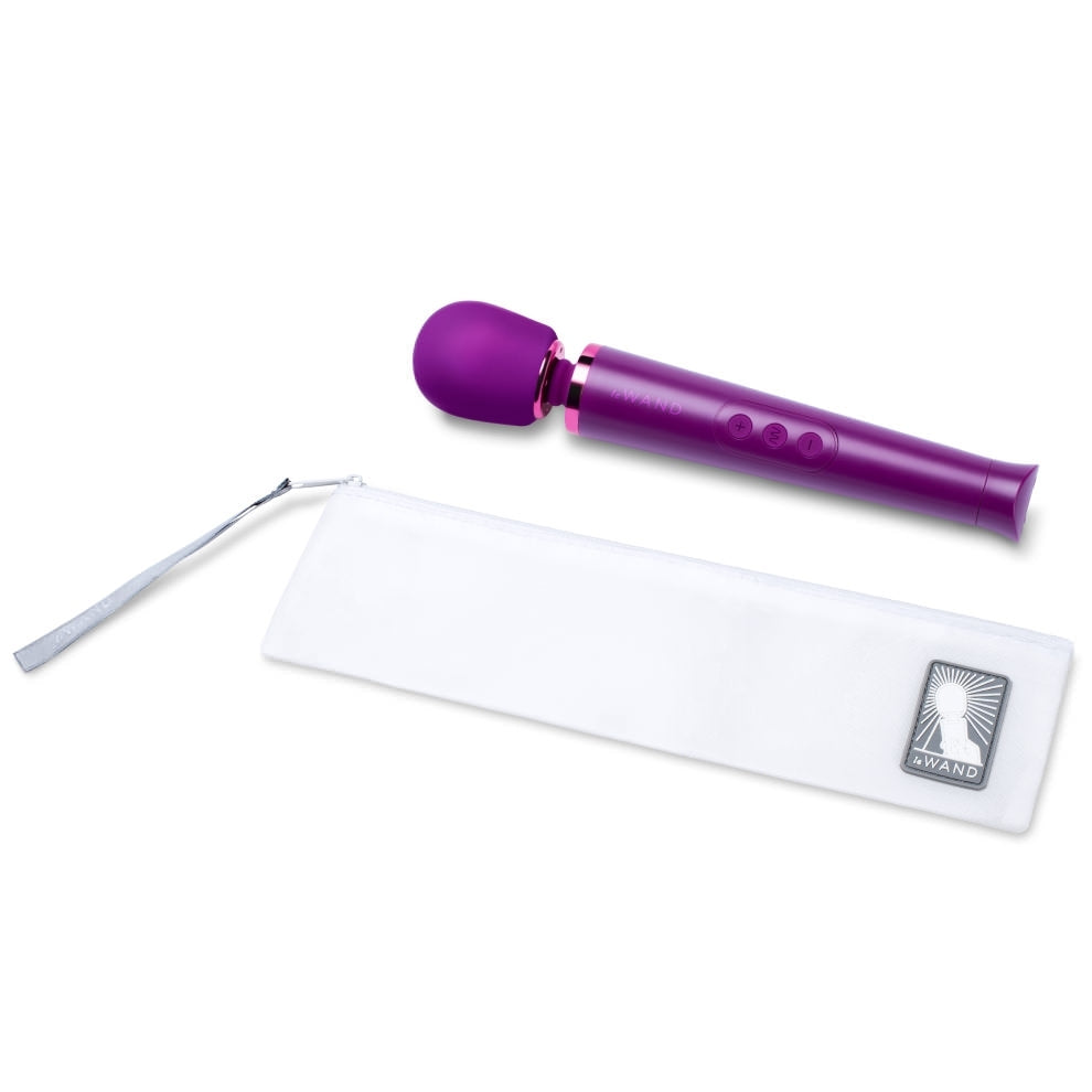 Wand Small rechargeable vibrator - Le Wand