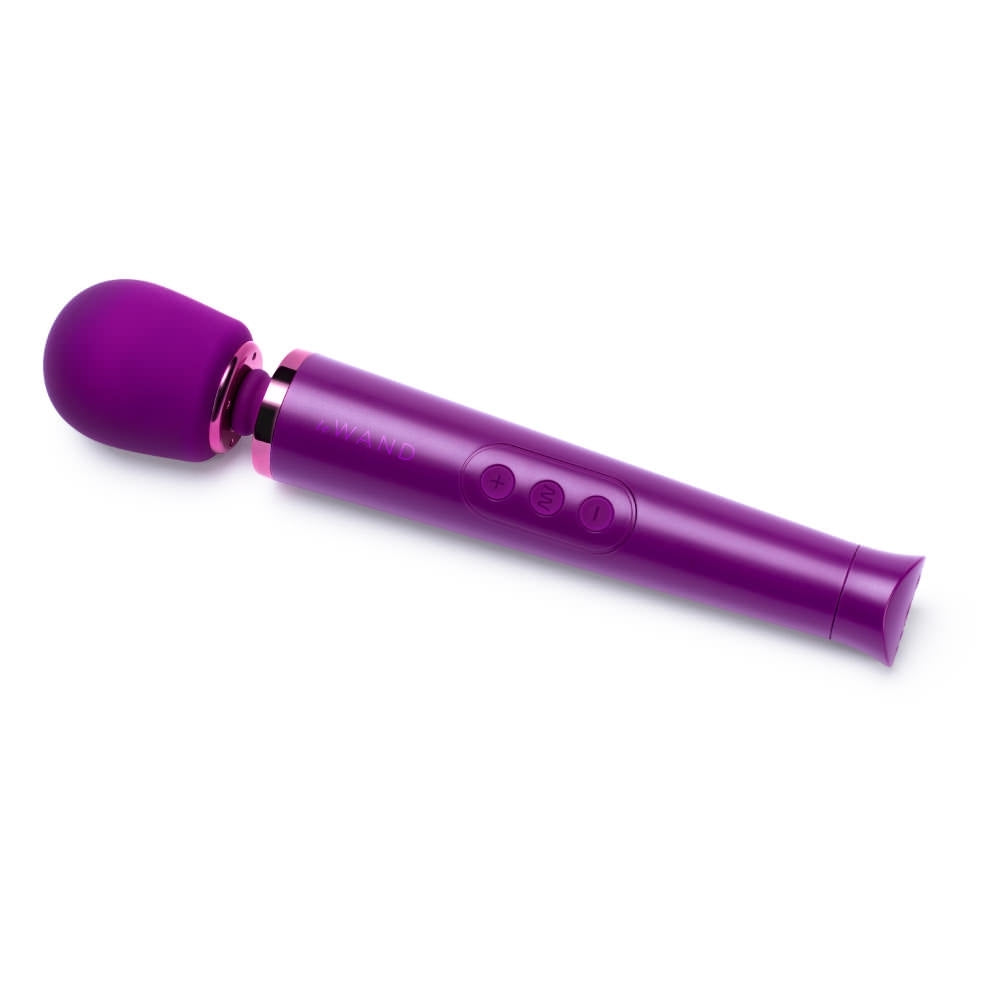 Wand Small rechargeable vibrator - Le Wand