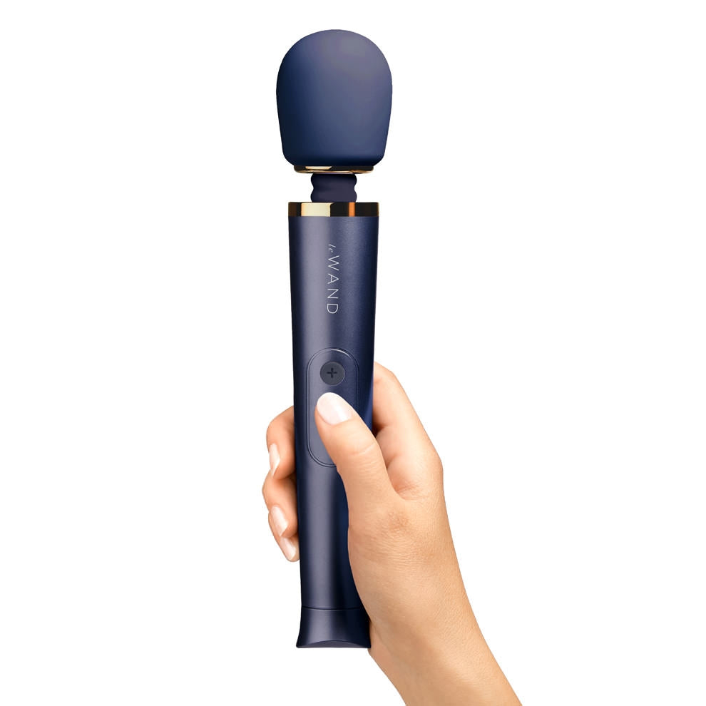 Wand Small rechargeable vibrator - Le Wand
