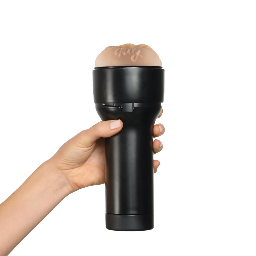 Molly Stewart masturbateur - Kiiroo