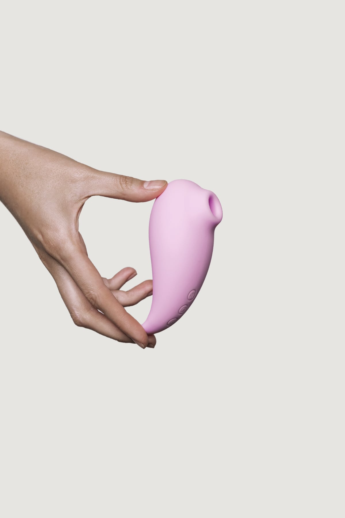 Revelation – Stimulateur clitoridien à aspiration - Adrien Lastic