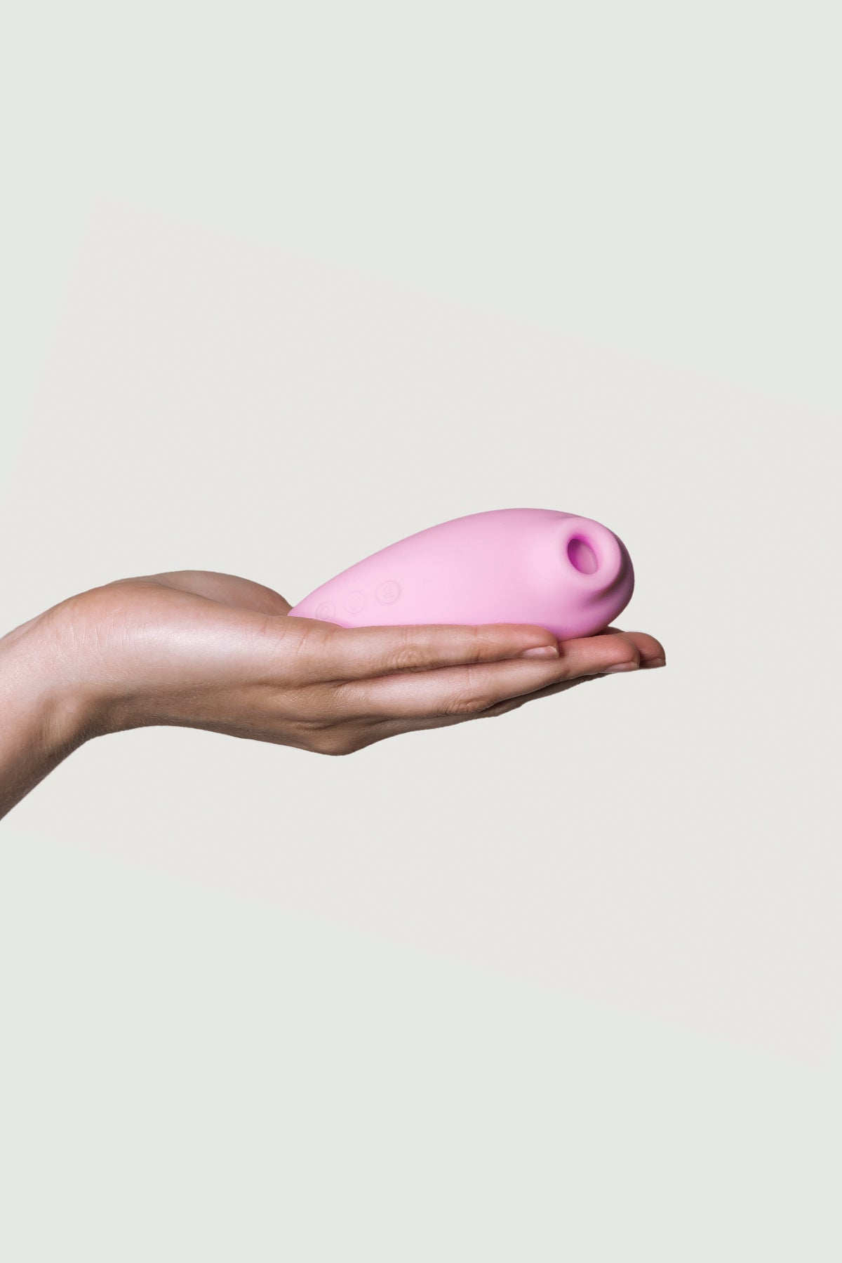 Revelation – Stimulateur clitoridien à aspiration - Adrien Lastic